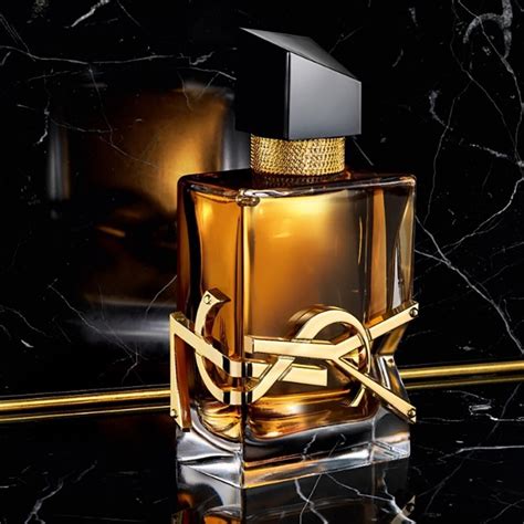 yves saint laurent parfüm kadın yorum|libre Saint Laurent perfume.